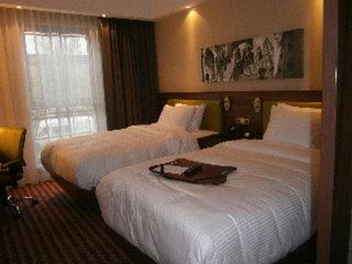 Hampton by Hilton Krakow