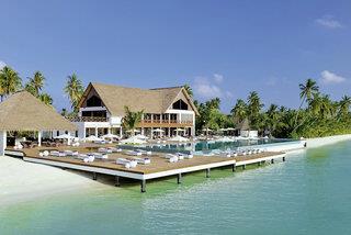 Mercure Maldives Kooddoo Resort