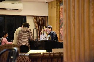 Golden Foyer Suvarnabhumi Airport Hotel