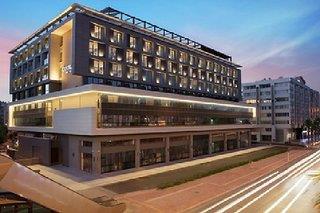 DoubleTree by Hilton Antalya City Centre