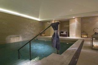 Indigo Rome - St. George